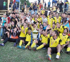 DEPORTIVO RECOLETA CAMPEON 2015 3